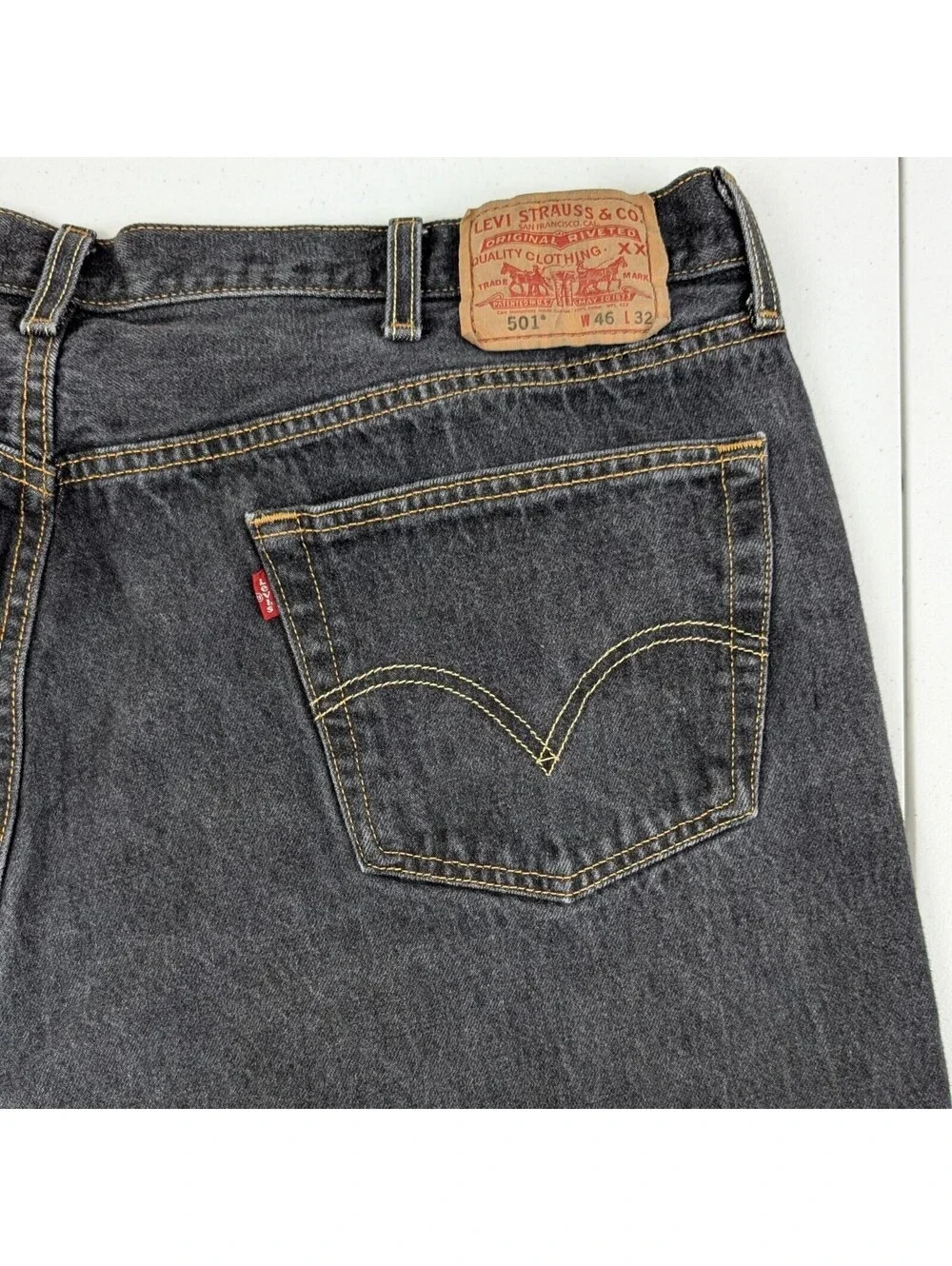 VTG Y2K Levi’s 501 Men’s Jeans 46x32 (Fits 40x28) Button Fly Charcoal Dark Wash